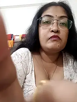 Snapshot of LAVERNIYA_ chatting on September 23, 10:33 am LAVERNIYA  online show from September 23, 10:33 am