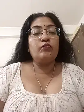 Snapshot of LAVERNIYA_ chatting on October 24, 11:53 am LAVERNIYA  online show from October 24, 11:53 am