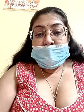 Snapshot of LAVERNIYA_ chatting on February 9, 11:58 am LAVERNIYA  online show from February 9, 11:58 am