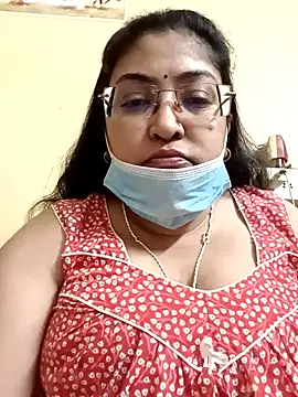 Snapshot of LAVERNIYA_ chatting on January 28, 1:38 pm LAVERNIYA  online show from January 28, 1:38 pm