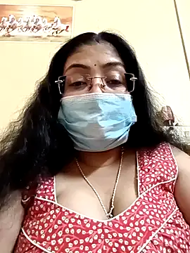 Snapshot of LAVERNIYA_ chatting on February 9, 6:01 am LAVERNIYA  online show from February 9, 6:01 am