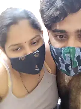 IND COUPLE1 online show from January 9, 4:39 pm