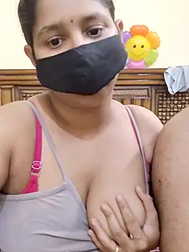 IND COUPLE1 online show from March 7, 7:05 pm