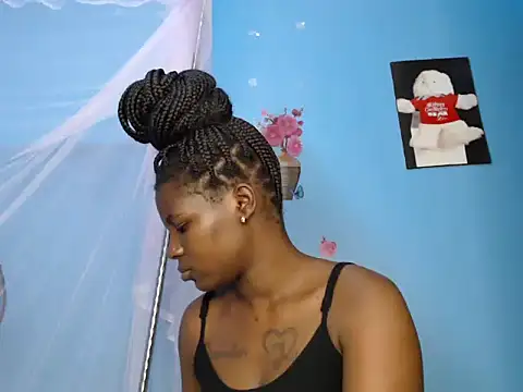 TrishaKalid online show from February 22, 9:33 am