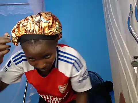 TrishaKalid online show from September 19, 11:14 am