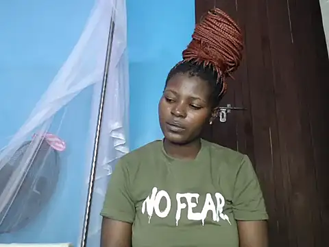 TrishaKalid online show from December 15, 7:31 pm