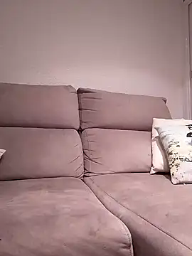 carmenfire00 online show from December 21, 9:15 pm