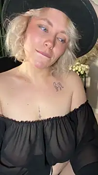 Charming Daphny online show from April 30, 8:43 am