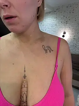 Snapshot of Charming_Daphny chatting on November 23, 5:50 am Charming Daphny online show from November 23, 5:50 am