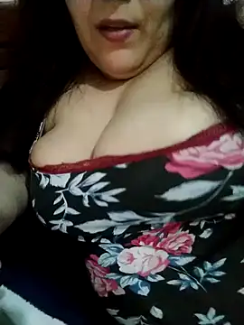 DALO3A85 online show from May 1, 10:48 pm