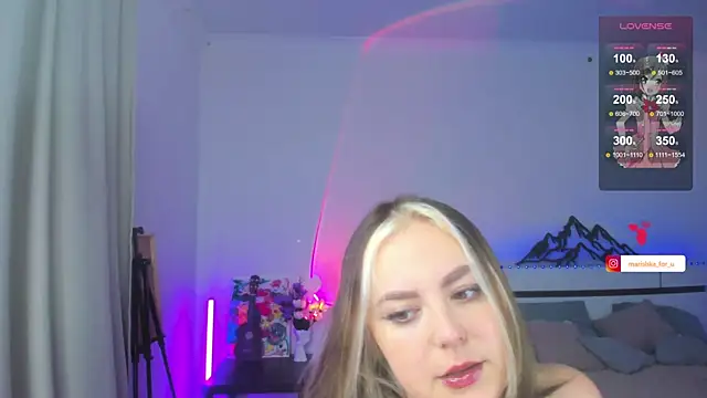 marry evans online show from October 17, 1:20 am