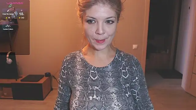 Snapshot of Brience chatting on October 23, 4:44 am Brience online show from October 23, 4:44 am