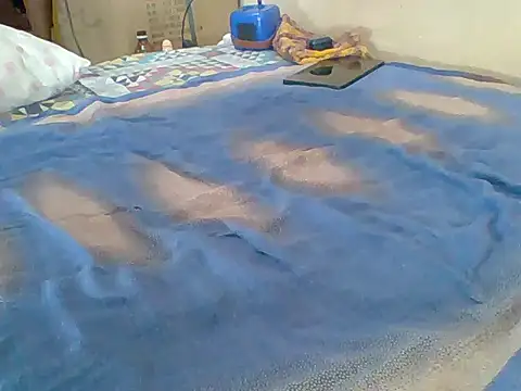 Brown ebony online show from October 26, 1:06 am