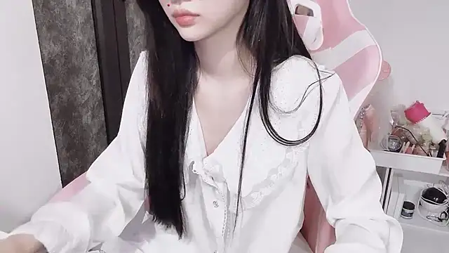 Virgo 686 online show from December 19, 1:51 pm