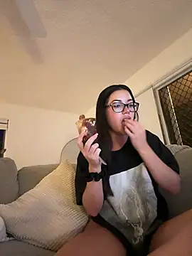 summermc xx online show from March 20, 9:48 am