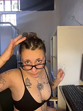 Hawitxui online show from October 26, 10:37 am