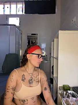 Hawitxui online show from October 12, 10:49 am