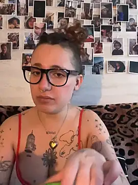 Hawitxui online show from March 18, 7:33 am