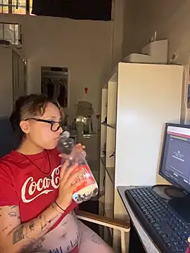 Hawitxui online show from November 8, 6:55 pm