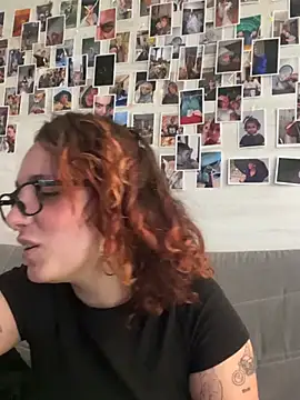 Hawitxui online show from April 3, 8:21 am