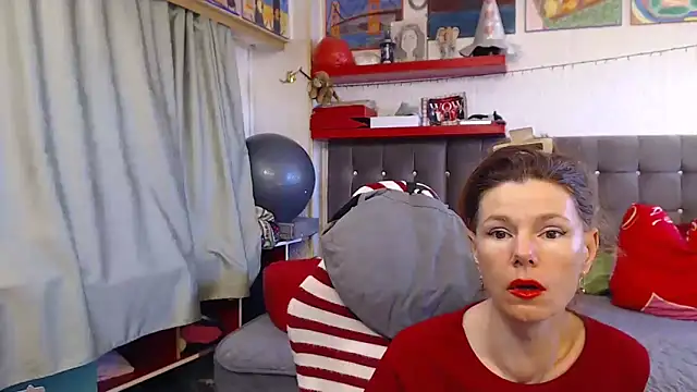 kellyterapy online show from April 7, 7:32 am