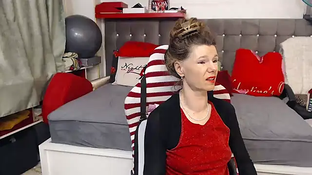 Snapshot of kellyterapy chatting on May 8, 9:07 pm kellyterapy online show from May 8, 9:07 pm