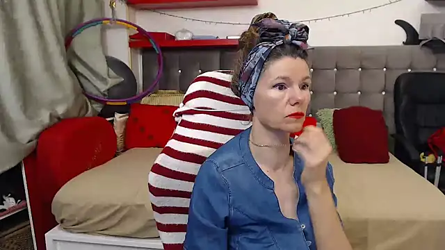 kellyterapy online show from November 12, 12:26 am