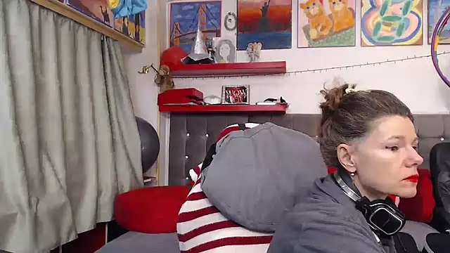 kellyterapy online show from February 8, 5:54 pm