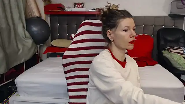 kellyterapy online show from February 15, 6:36 am