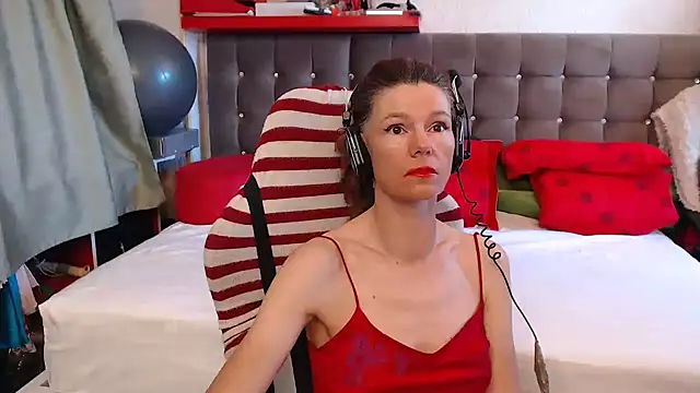 Snapshot of kellyterapy chatting on June 16, 7:30 am kellyterapy online show from June 16, 7:30 am
