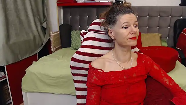 kellyterapy online show from November 28, 9:37 pm