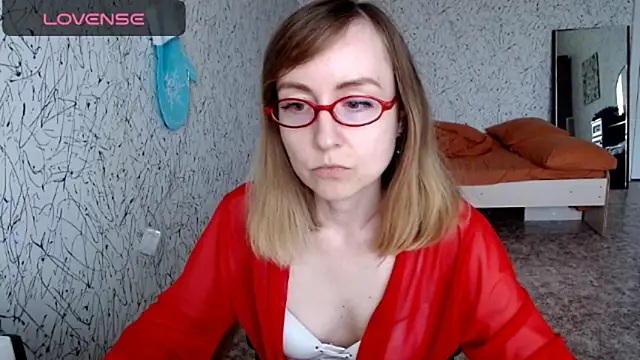 Snapshot of Athena_Richards chatting on June 11, 9:50 am Athena Richards online show from June 11, 9:50 am