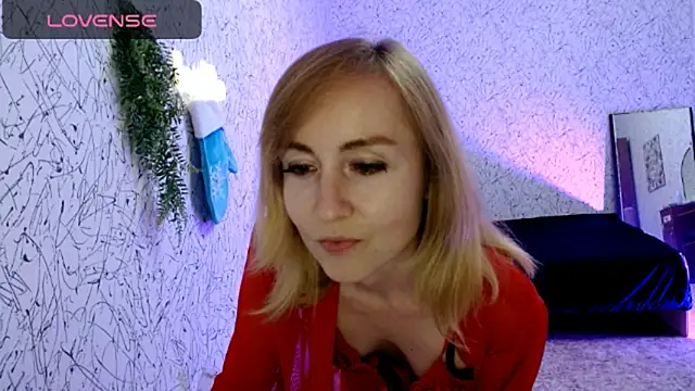 Athena Richards online show from September 20, 4:12 pm