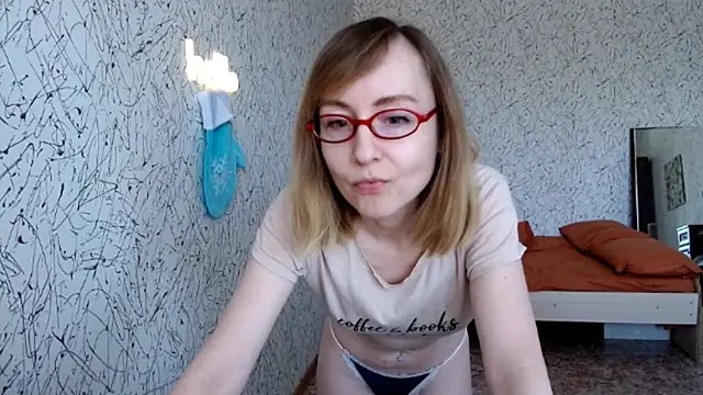 Snapshot of Athena_Richards chatting on March 30, 8:05 am Athena Richards online show from March 30, 8:05 am