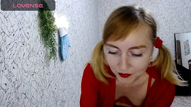 Athena Richards online show from September 29, 2:23 pm