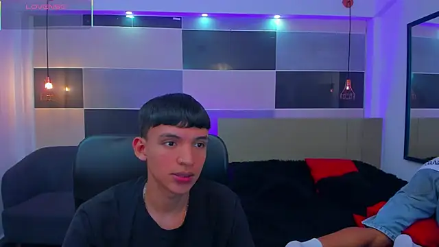 Juan Nd Steven online show from March 13, 4:38 am