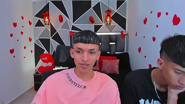 Snapshot of Juan_Nd_Steven chatting on February 27, 3:07 am Juan Nd Steven online show from February 27, 3:07 am