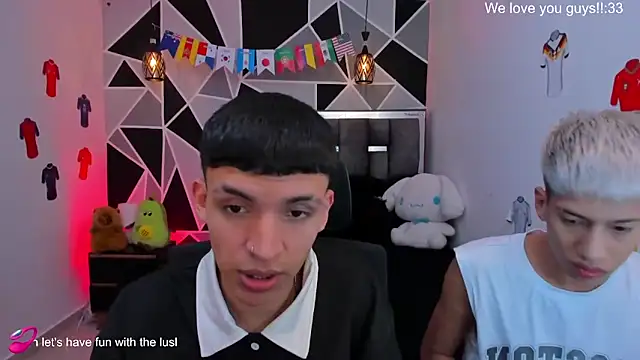 Snapshot of Juan_Nd_Steven chatting on June 27, 2:39 am Juan Nd Steven online show from June 27, 2:39 am