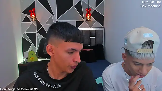 Juan Nd Steven online show from April 24, 1:40 am