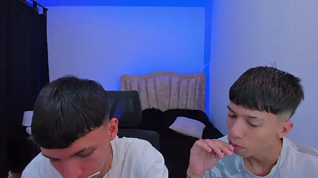 Juan Nd Steven online show from September 20, 12:37 am