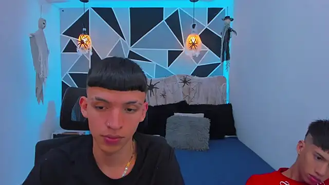 Juan Nd Steven online show from October 31, 4:53 am