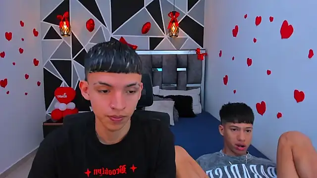 Snapshot of Juan_Nd_Steven chatting on February 28, 8:41 pm Juan Nd Steven online show from February 28, 8:41 pm