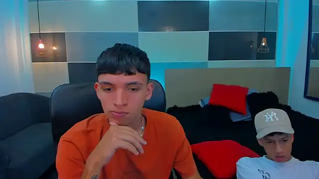 Juan Nd Steven online show from February 14, 4:04 am