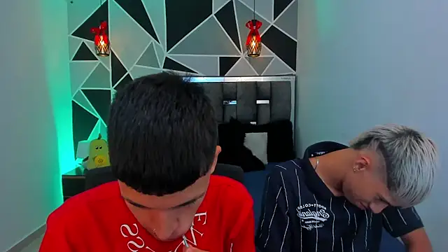 Juan Nd Steven online show from April 23, 2:07 am