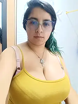Snapshot of _Angelinaandrade_ chatting on September 20, 1:21 am Angelinaandrade online show from September 20, 1:21 am