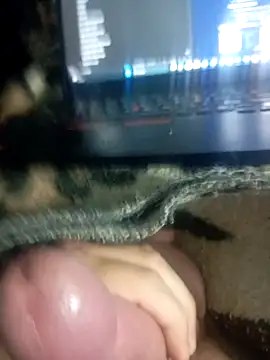 hotie7tvn online show from October 10, 4:08 pm