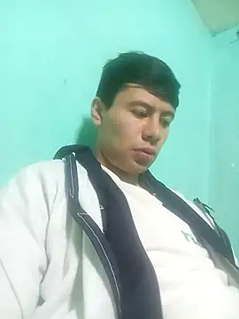 hotie7tvn online show from March 22, 12:46 pm