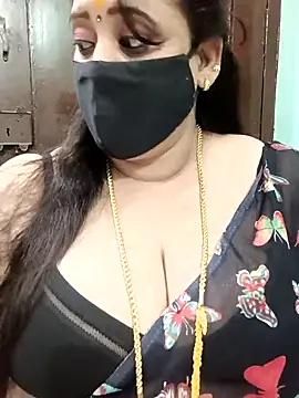 Snapshot of ashikaa_r chatting on September 15, 8:31 pm ashikaa r online show from September 15, 8:31 pm