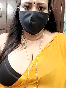 Snapshot of ashikaa_r chatting on December 4, 6:29 pm ashikaa r online show from December 4, 6:29 pm