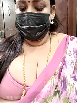 Snapshot of ashikaa_r chatting on March 9, 4:11 pm ashikaa r online show from March 9, 4:11 pm